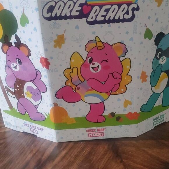 NEW SPECIAL EDITION CARE BEARS COLLECTOR SET - Picture 3 of 9